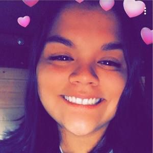 Meet your Posher, Yazmine